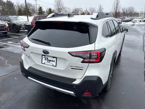 Certified 2025 Subaru Outback Touring XT image 3