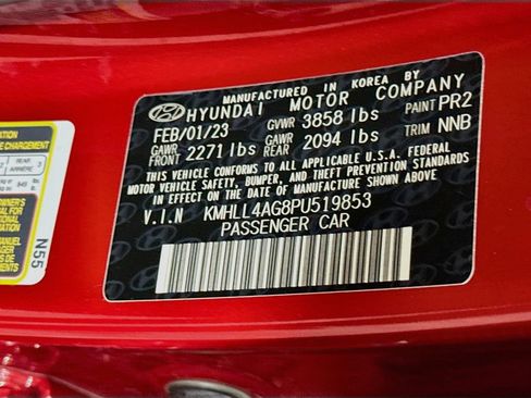 Certified 2023 Hyundai Elantra SE FWD image 33