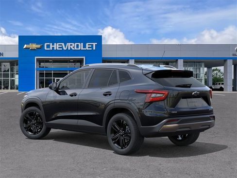 New 2026 Chevrolet Trax ACTIV image 3