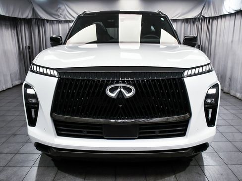 Used 2025 INFINITI QX80 Autograph image 2