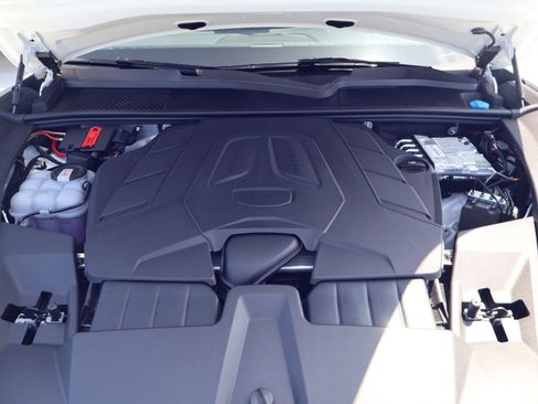 New 2026 Porsche Cayenne AWD/4WD image 26