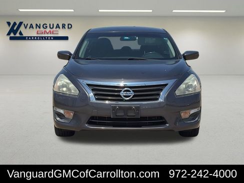 Used 2013 Nissan Altima 2.5 SV FWD image 2