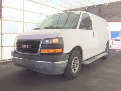 Used 2020 GMC Savana 2500 w/ Driver Convenience Package image 2