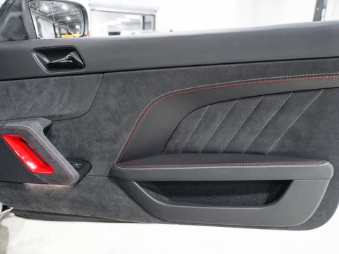 Used 2020 Lotus Evora RWD image 19