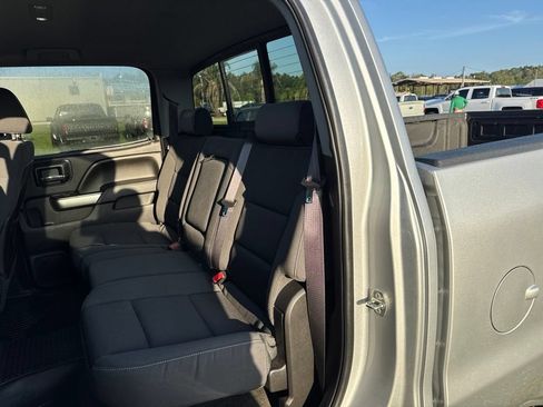 Used 2015 Chevrolet Silverado 3500 LT w/ LT Convenience Package AWD/4WD image 12