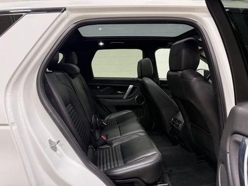 Used 2021 Land Rover Discovery Sport S image 29