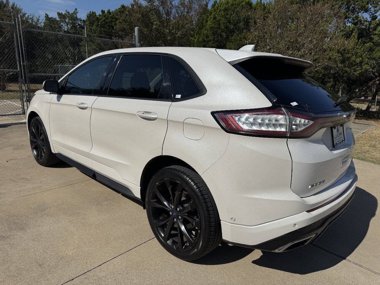 Used 2015 Ford Edge Sport w/ Equipment Group 401A AWD/4WD image 7