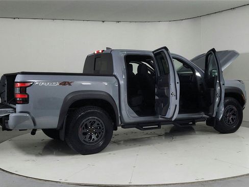 Certified 2026 Nissan Frontier PRO-4X w/ Tow Package AWD/4WD image 12