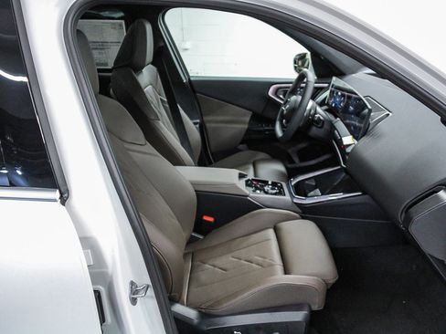 New 2026 BMW X3 xDrive30 w/ Premium Package image 18