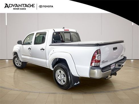 Used 2015 Toyota Tacoma 4x4 Double Cab w/ SR5 Package image 5