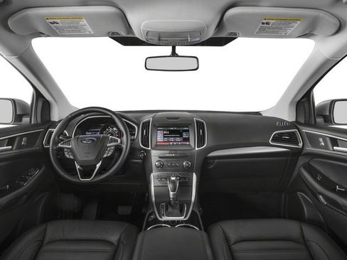 Used 2018 Ford Edge SEL w/ Equipment Group 201A AWD/4WD image 4