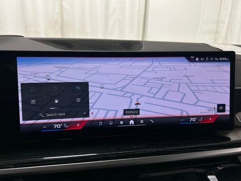 Used 2025 BMW X5 M60i image 17