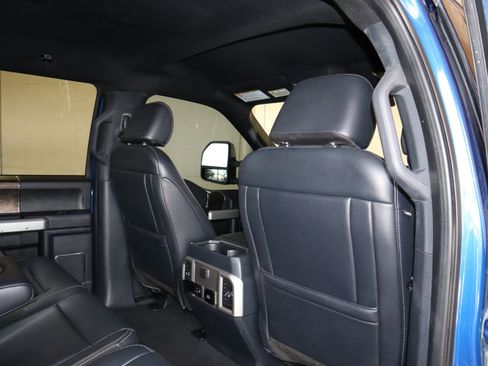 Used 2022 Ford F250 Lariat w/ Chrome Package AWD/4WD image 43
