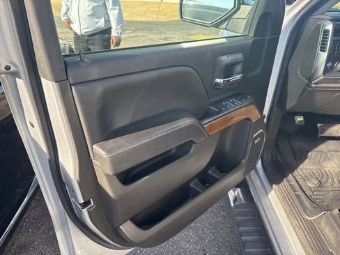 Used 2018 Chevrolet Silverado 1500 LTZ w/ Sport Package image 39