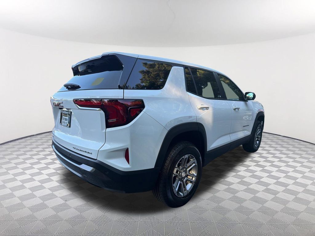 Used 2026 GMC Terrain Elevation w/ Technology Package II FWD image 5