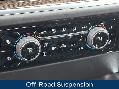 Used 2026 Chevrolet Silverado 2500 LT w/ Z71 Chrome Sport Edition AWD/4WD image 14