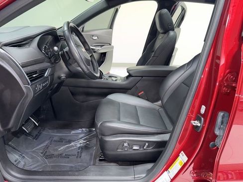 Used 2023 Cadillac XT4 Sport image 14
