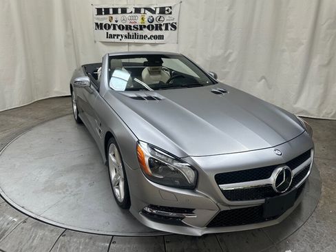 Used 2013 Mercedes-Benz SL 550 w/ Premium Pkg image 6