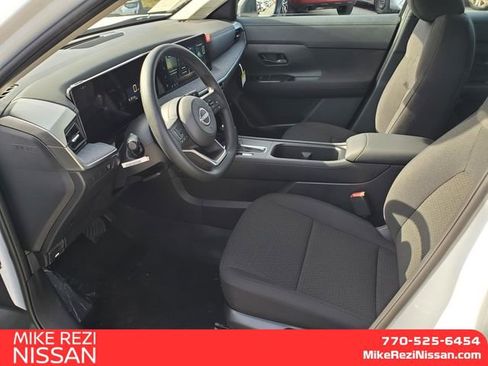 New 2026 Nissan Kicks S image 10