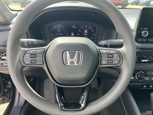 Used 2024 Honda Accord EX image 20