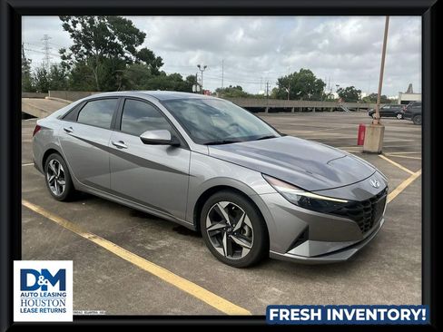 Used 2023 Hyundai Elantra SEL w/ Convenience Package FWD image 1