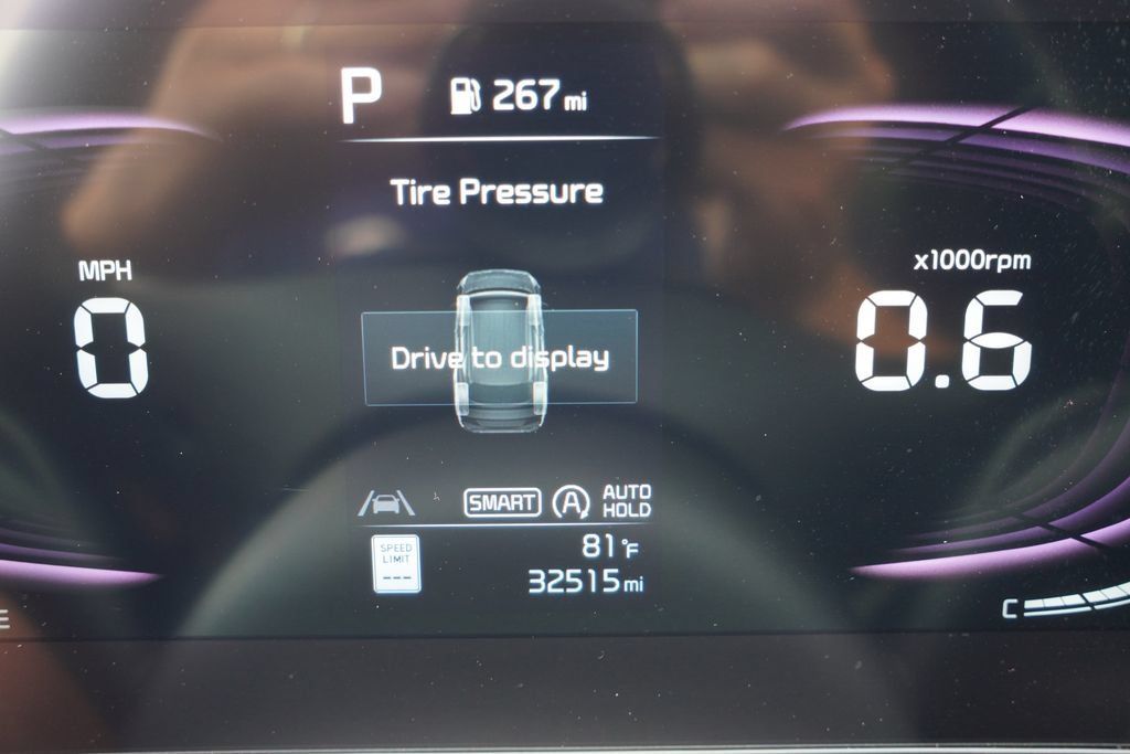 Certified 2024 Kia Sportage EX AWD/4WD image 35