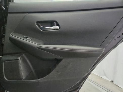 Used 2023 Nissan Sentra SV FWD image 30