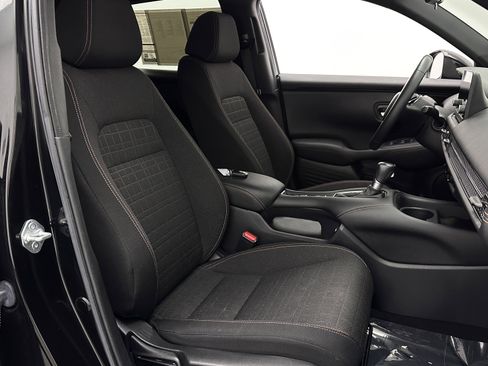 Used 2023 Honda HR-V Sport image 33