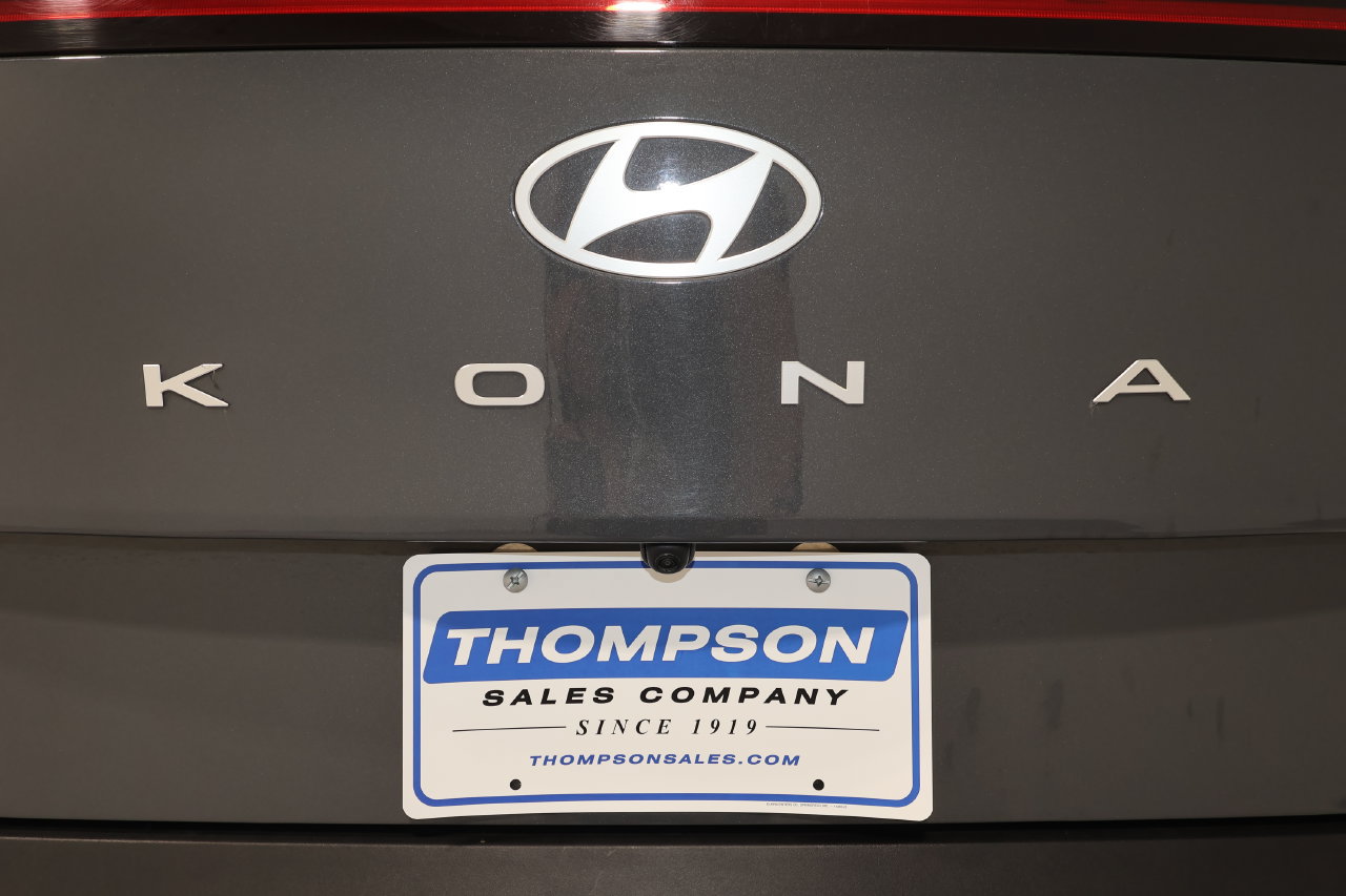Used 2025 Hyundai Kona SEL FWD image 34