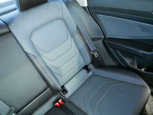 Used 2025 Volkswagen Jetta SEL FWD image 14