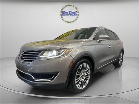 Used 2017 Lincoln MKX Reserve FWD image 1