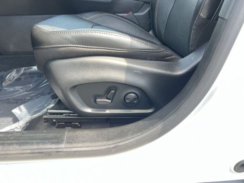 Used 2023 Jeep Compass Limited AWD/4WD image 14