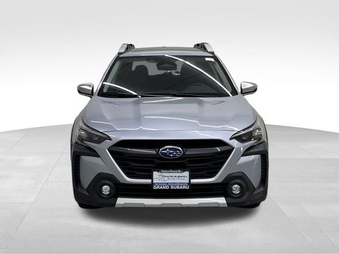 Certified 2024 Subaru Outback Touring XT AWD/4WD image 11