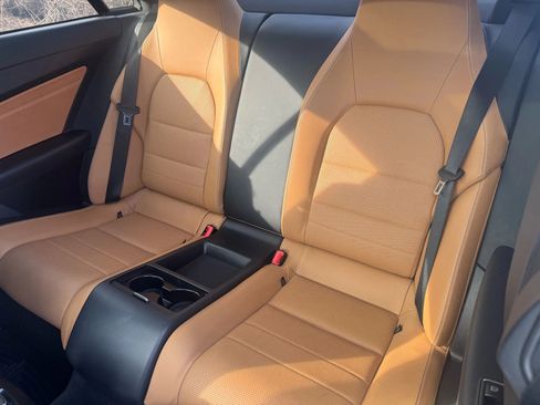 Used 2014 Mercedes-Benz E 350 4MATIC Coupe image 19