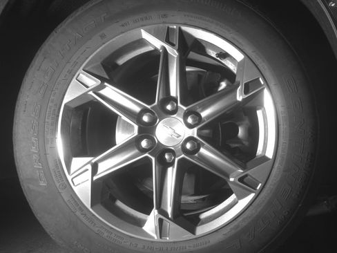 Used 2025 Chevrolet Blazer LT FWD image 12