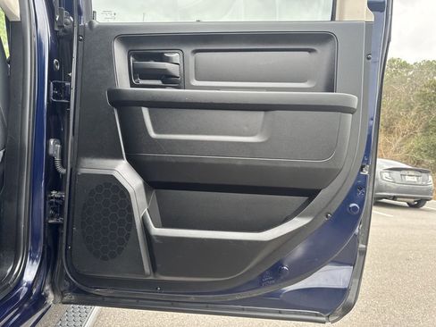 Used 2019 RAM 1500 Express w/ Express Value Package image 31