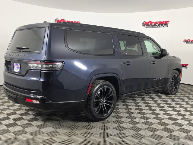 Used 2024 Jeep Grand Wagoneer L Series II w/ Quick Order Packagew 28T AWD/4WD image 3