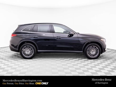 New 2026 Mercedes-Benz GLC 300 4MATIC image 7