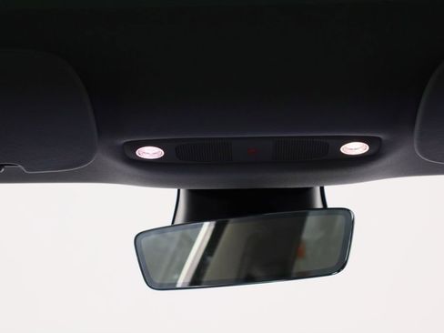 Used 2020 Tesla Model 3 Standard Range image 23