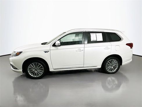 Used 2019 Mitsubishi Outlander GT image 4