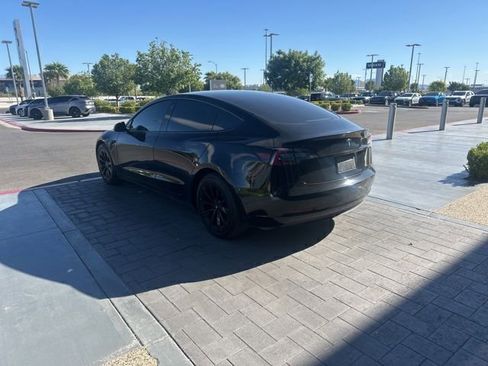 Used 2023 Tesla Model 3 Standard Range image 7