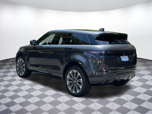 Used 2026 Land Rover Range Rover Evoque Dynamic SE AWD/4WD image 3
