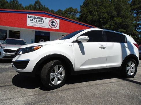 Used 2011 Kia Sportage LX w/ Convenience Pkg AWD/4WD image 1
