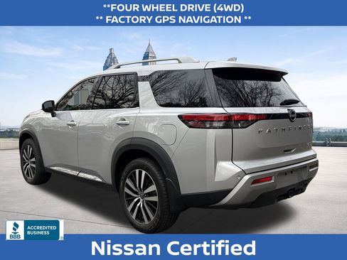Certified 2023 Nissan Pathfinder Platinum image 3