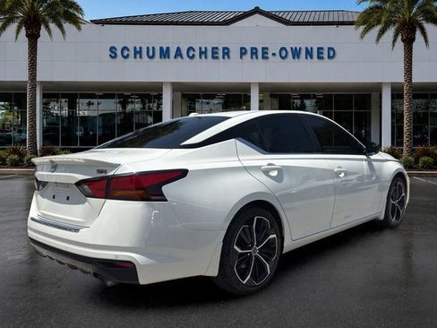 Used 2023 Nissan Altima 2.5 SR FWD image 7