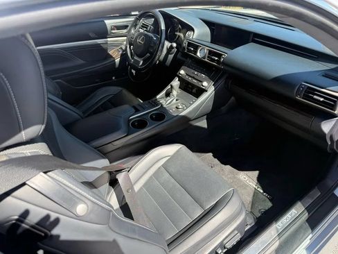Used 2015 Lexus RC 350 w/ Luxury Package RWD image 31