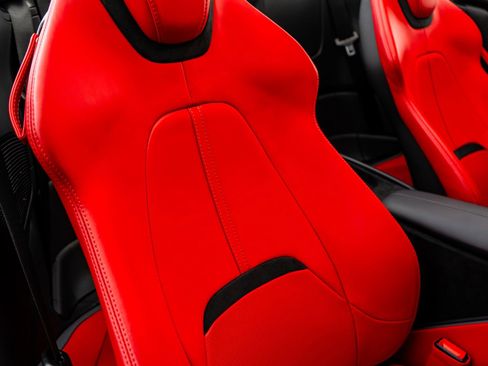 Used 2024 Ferrari Roma Spider image 37