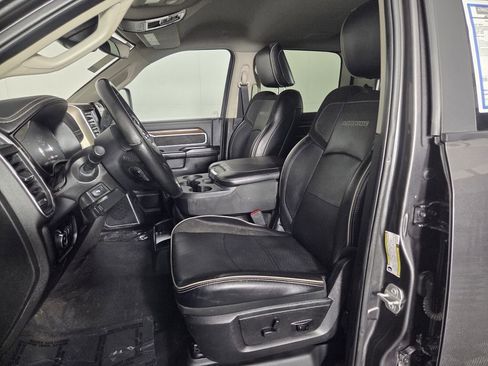 Used 2024 RAM 2500 Laramie w/ Safety Group AWD/4WD image 10