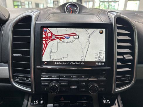 Used 2014 Porsche Cayenne GTS AWD/4WD image 64