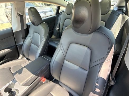 Used 2023 Tesla Model 3 Standard Range RWD image 14